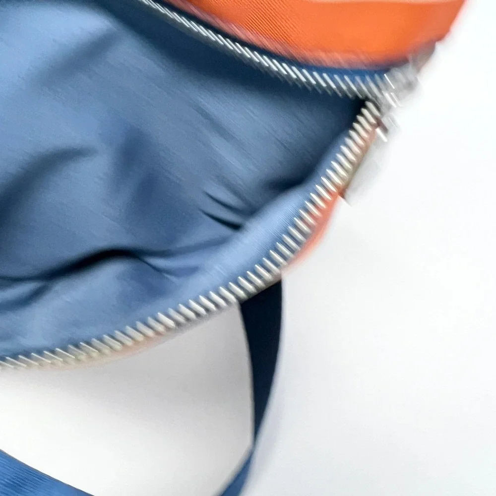 Baggallini crossbody bag